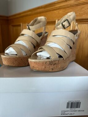 Boston Proper Strappy Patent Wedge Sandals | Nude | Size 7 | NEW